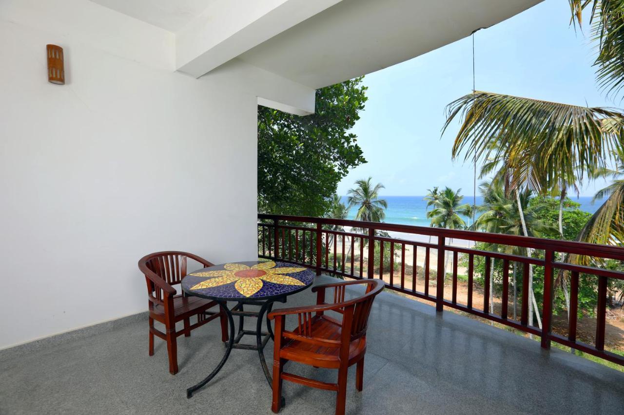 Getaway Beach Resort Kovalam Buitenkant foto