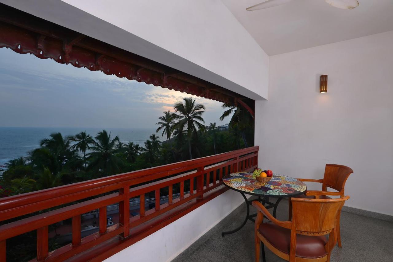 Getaway Beach Resort Kovalam Buitenkant foto