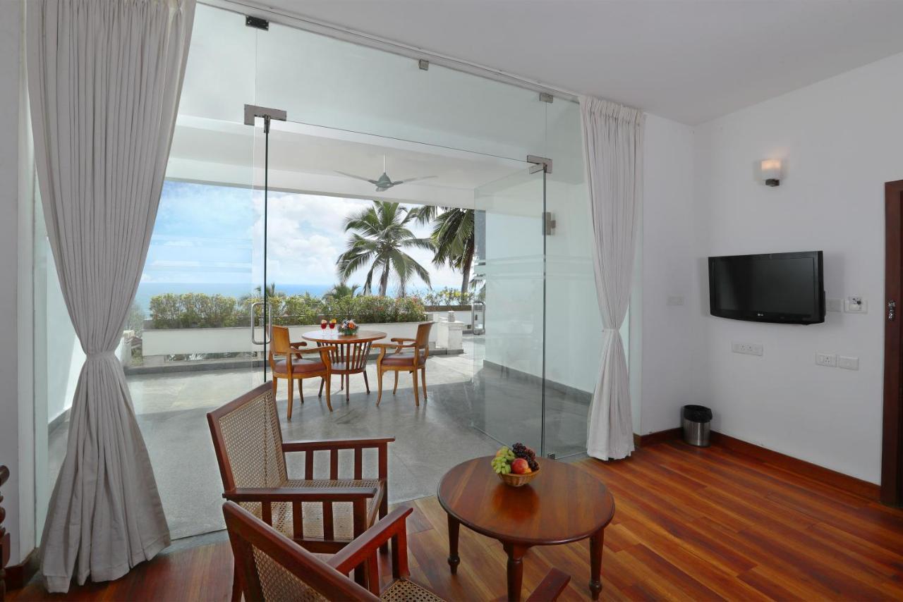 Getaway Beach Resort Kovalam Buitenkant foto