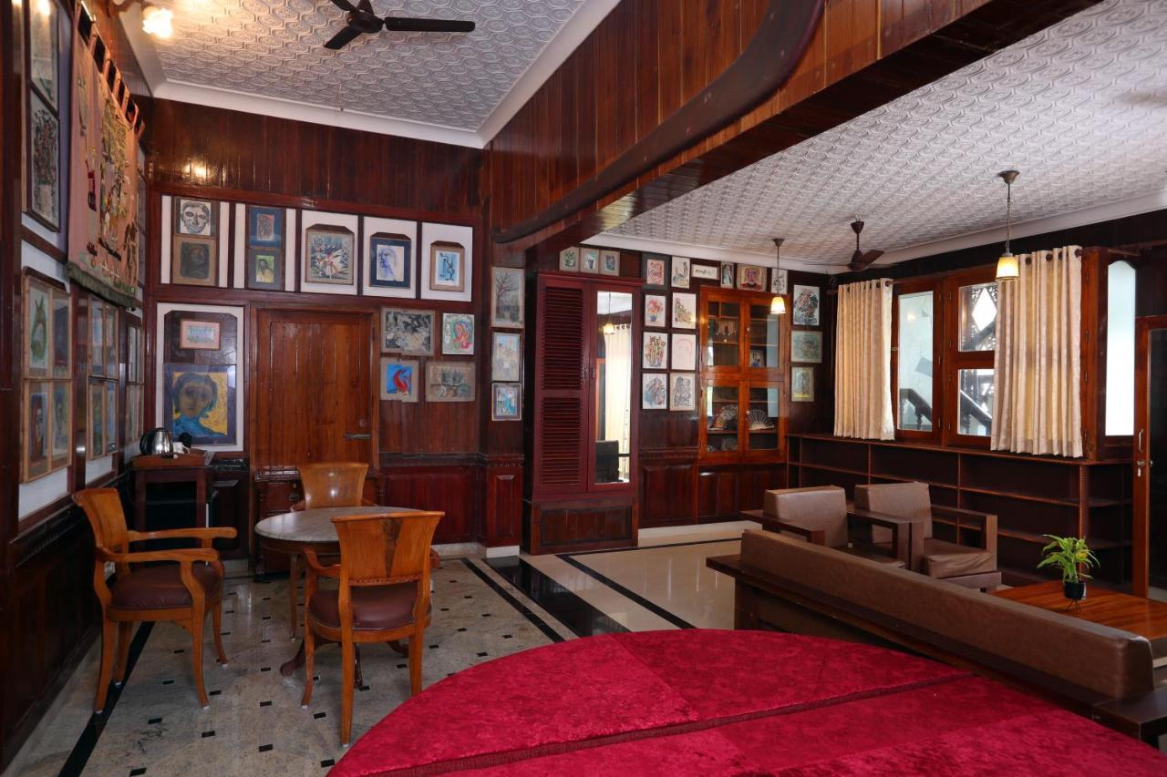Getaway Beach Resort Kovalam Buitenkant foto