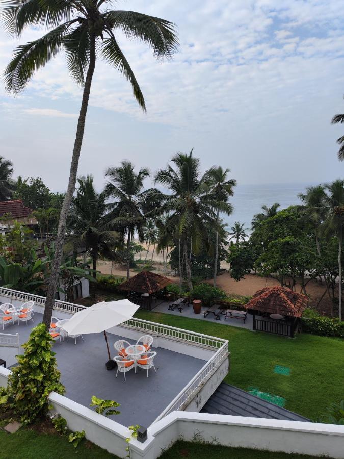 Getaway Beach Resort Kovalam Buitenkant foto