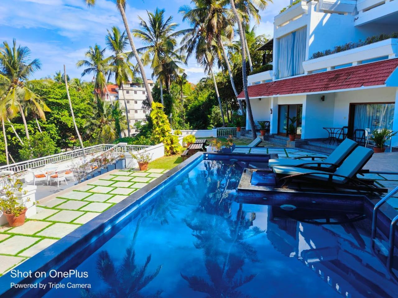 Getaway Beach Resort Kovalam Buitenkant foto