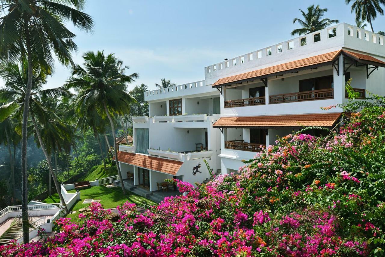 Getaway Beach Resort Kovalam Buitenkant foto